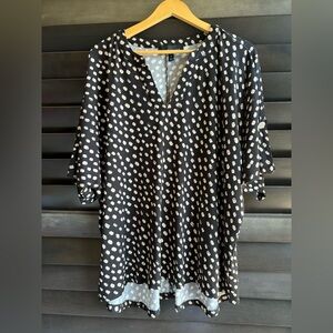 Como Black Size 3X Short Sleeve Blouse Black Tan White Dots Soft Sparkle Detail